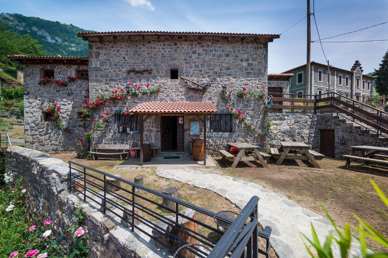Hostal Pena Santa Soto  Esterno foto