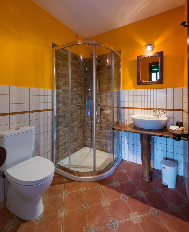 Hostal Pena Santa Soto  Esterno foto